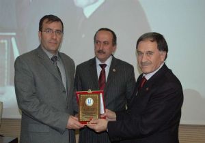 Meclis Universiade 2011'i ele aldı